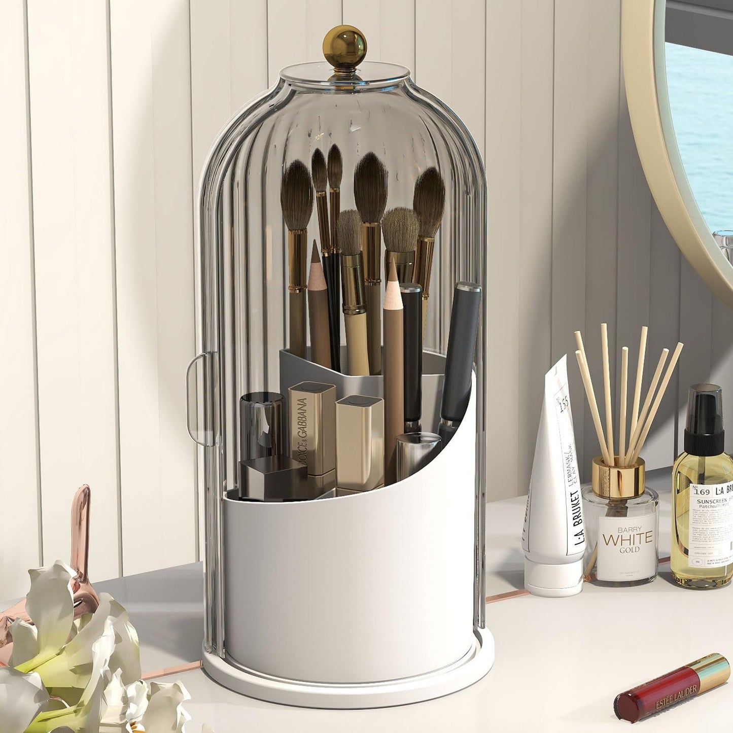 Toothbrush Holders with Sliding Lid